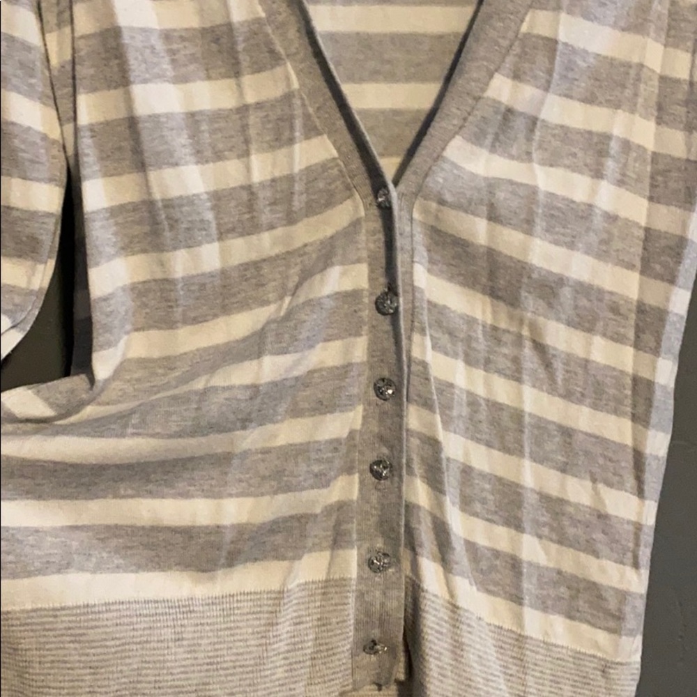 Express Cardigan - Picture 4 of 4
